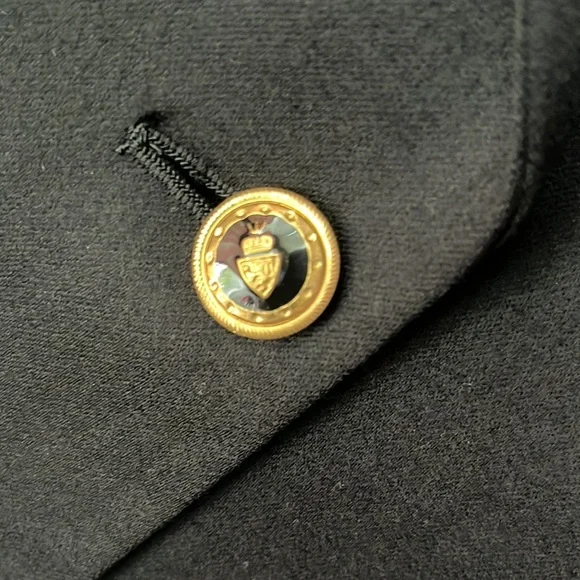 YVES SAINT LAUREN BLACK BLAZER SIZE LARGE IN GOOD CONDITION